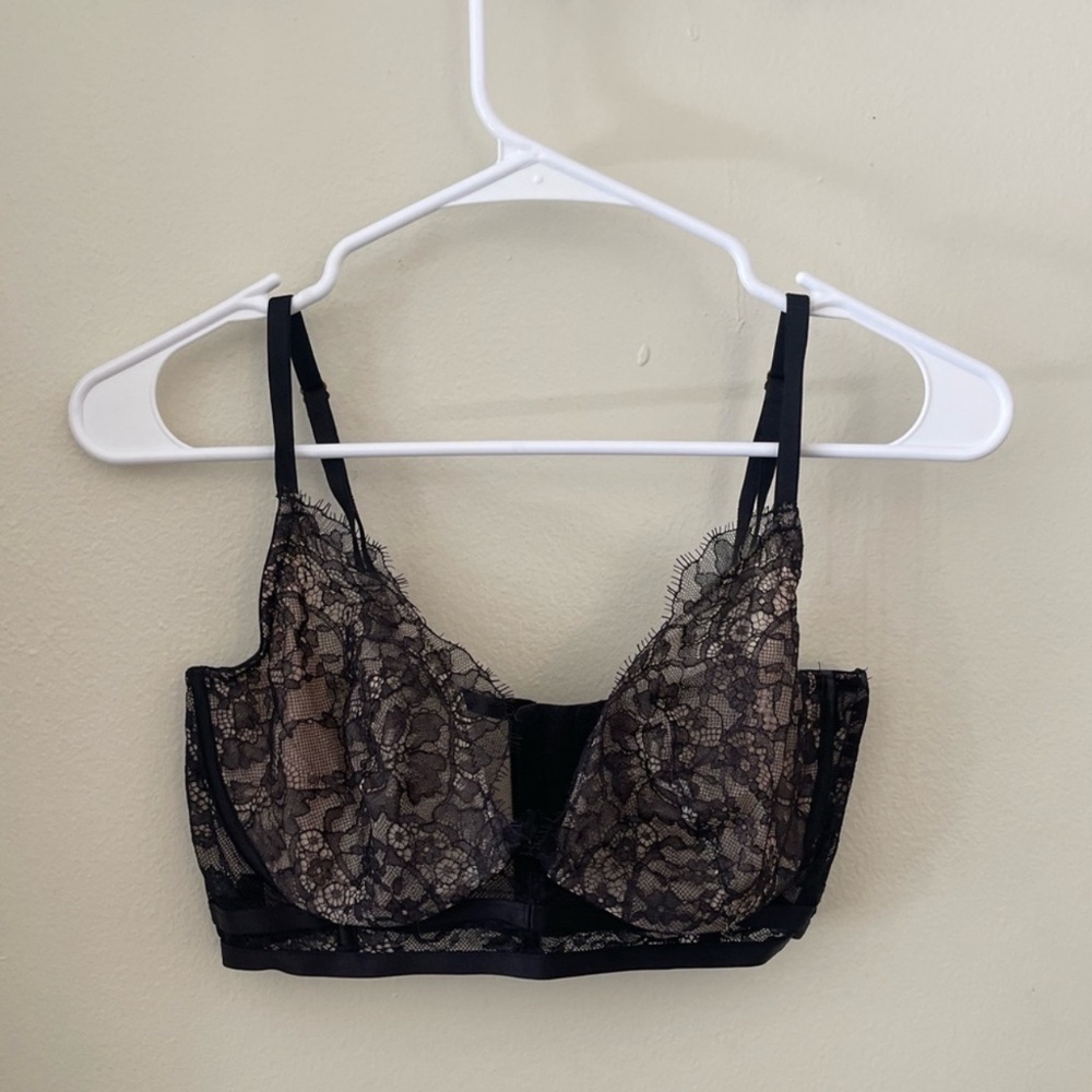 Victoria’s Secret unlined demi bra - 36 D